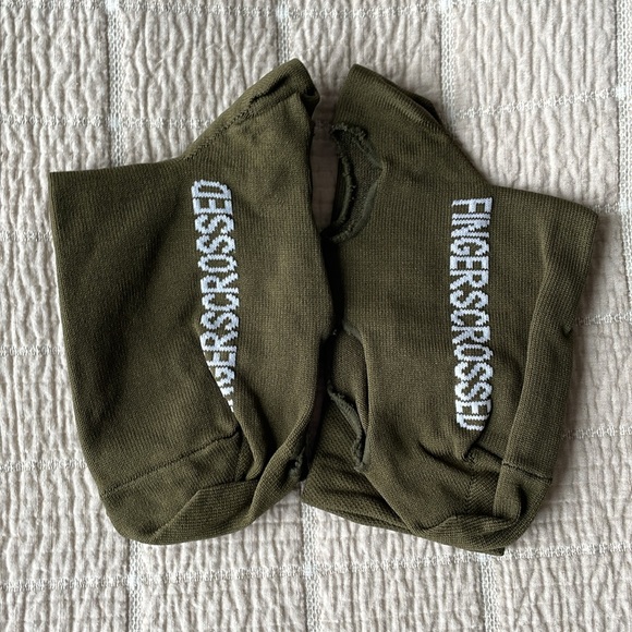 Fingerscrossed Cycling Shoe Covers 35-38EU - Picture 5 of 8